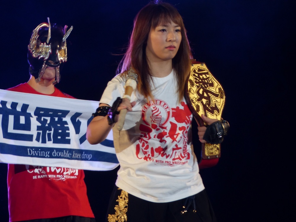 １６日土曜日は超花火。カルッツかわさき。１７時半ごろ