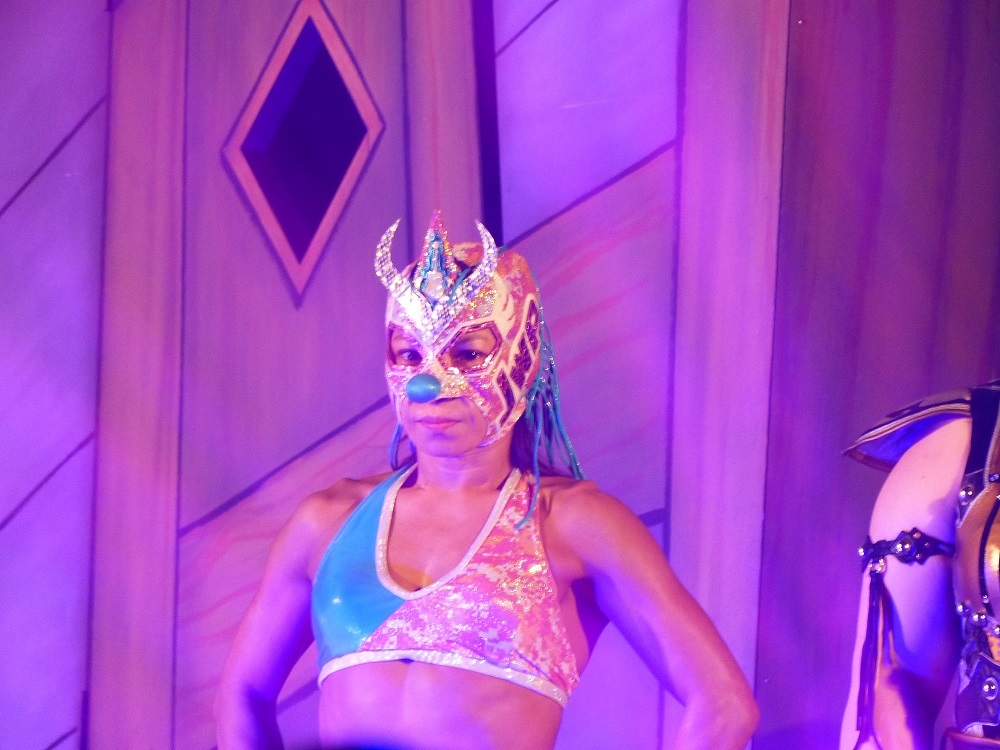 ベールを脱ぎ始めた新団体ピュアーＪ