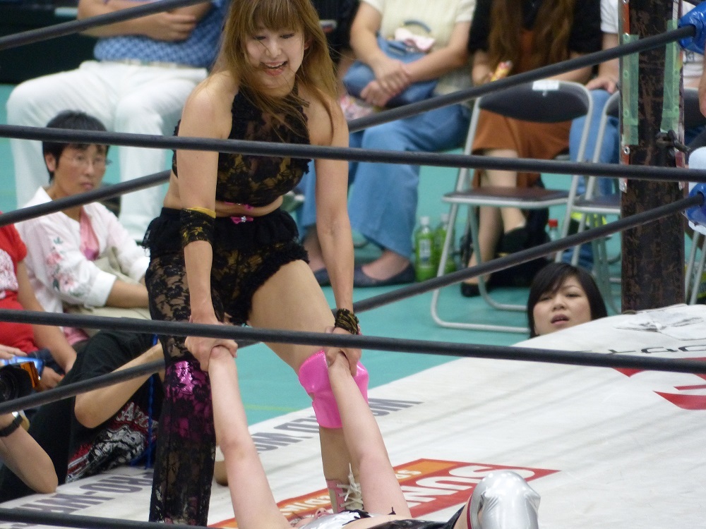 容赦ない罵声が浴びせられてた