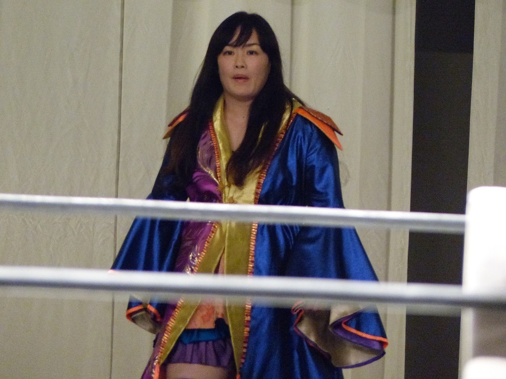 大みそか　タイ女子プロレスは市ヶ谷　4時ごろから