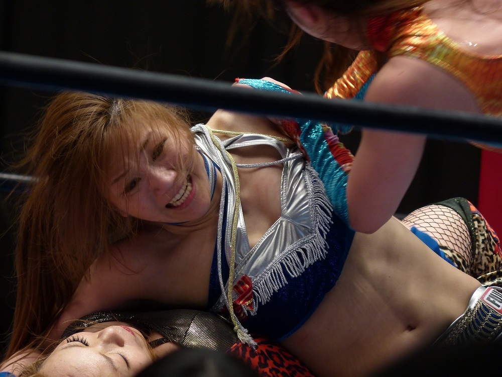 アルバレスの2試合はダゾーンでやるって