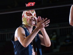 OZアカデミー横浜文化体育館は8月28日金曜日6時半開始で行われた