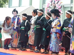 浜松駅のにぎやかな方ではイベントやってた