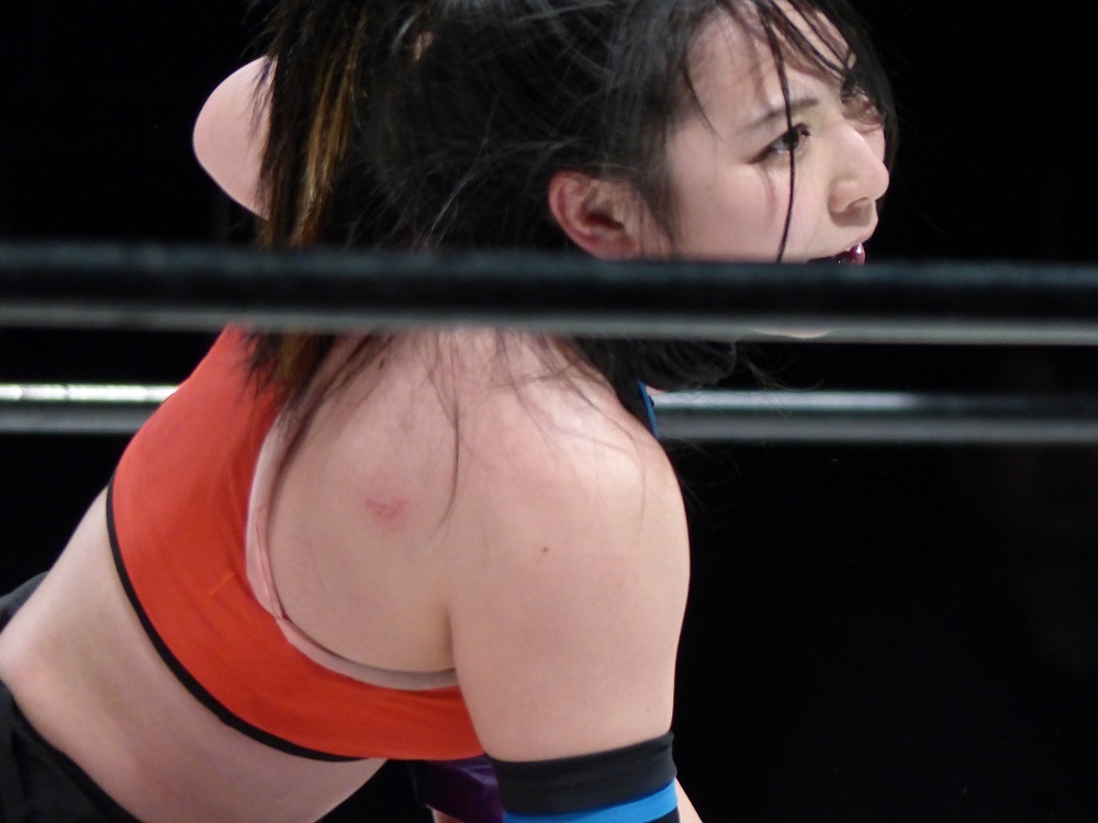 REINA最後の次の日くらいがCATCH THE WAVE開幕戦だったんだったか