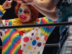 よせてきやがった