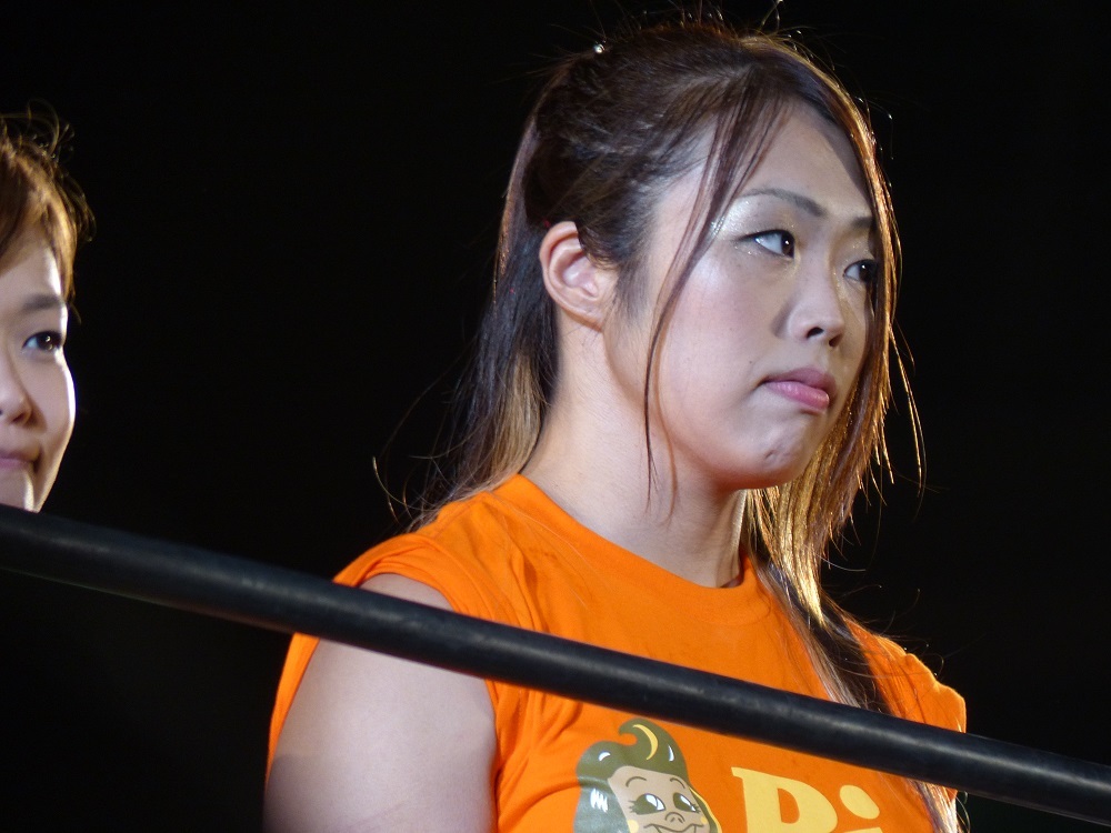 松本浩代選手はチャンピオン加藤選手に挑戦