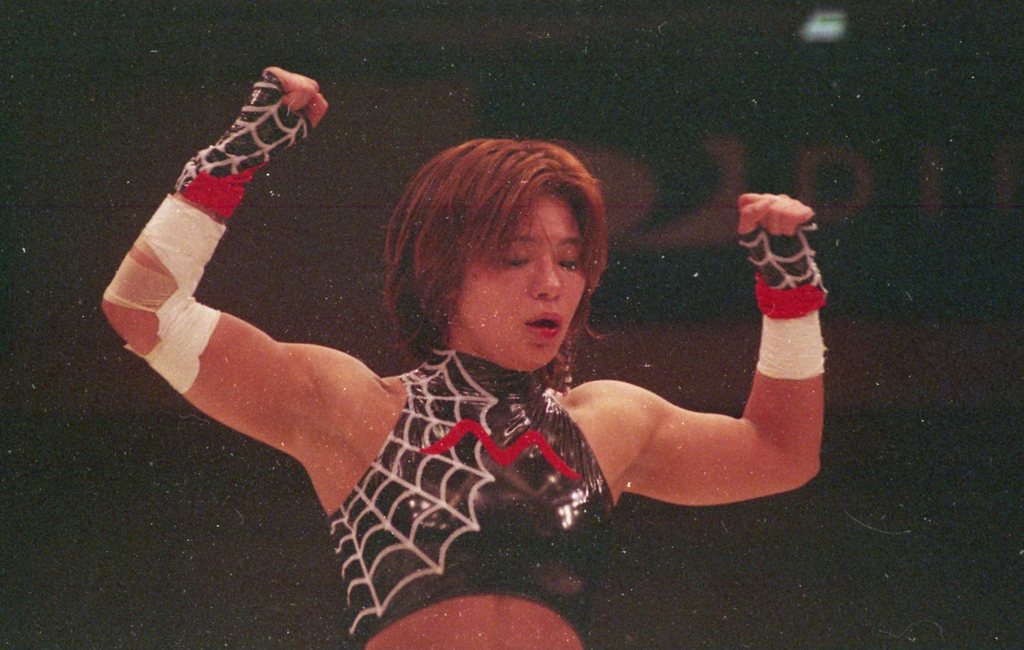 吉田万里子選手引退興行は11月19日新宿フェイス