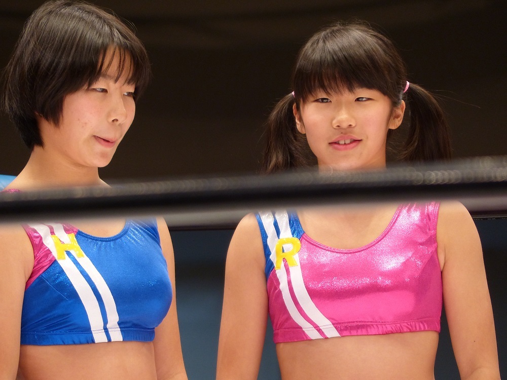 吏南りな選手と妃南ひな選手