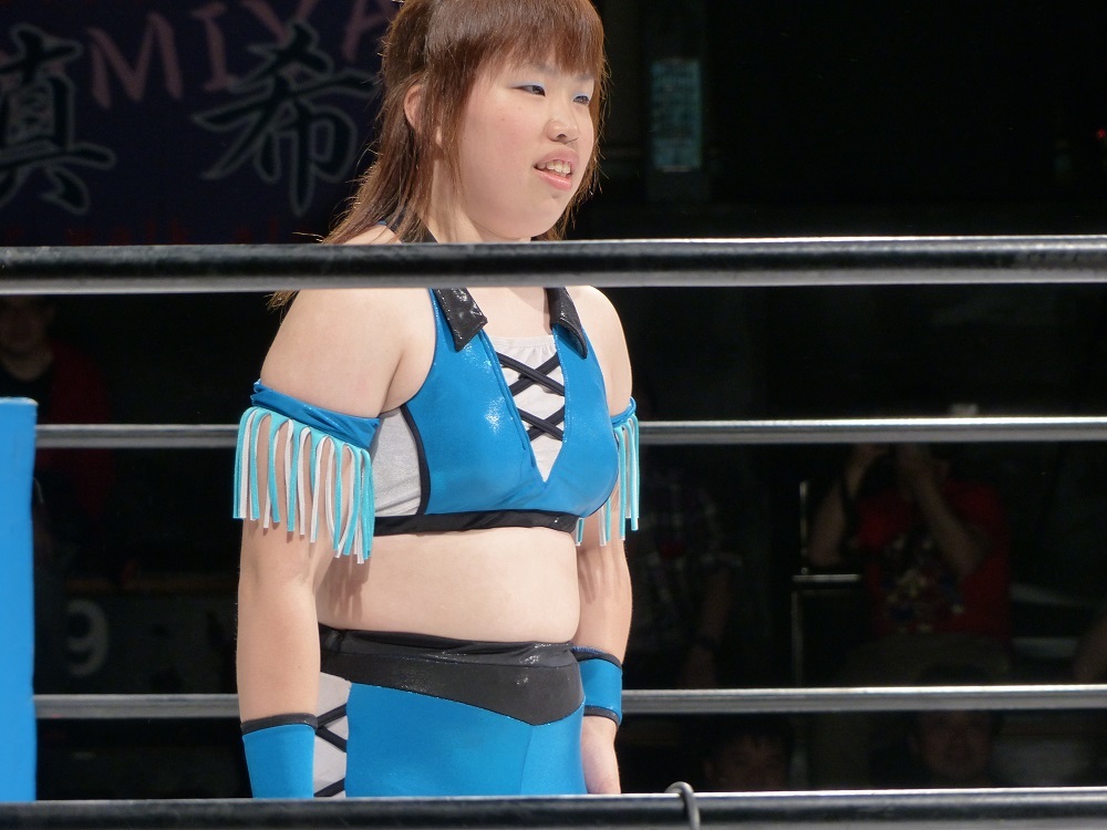 この時の相手は女スパイ小波様だったっけっか