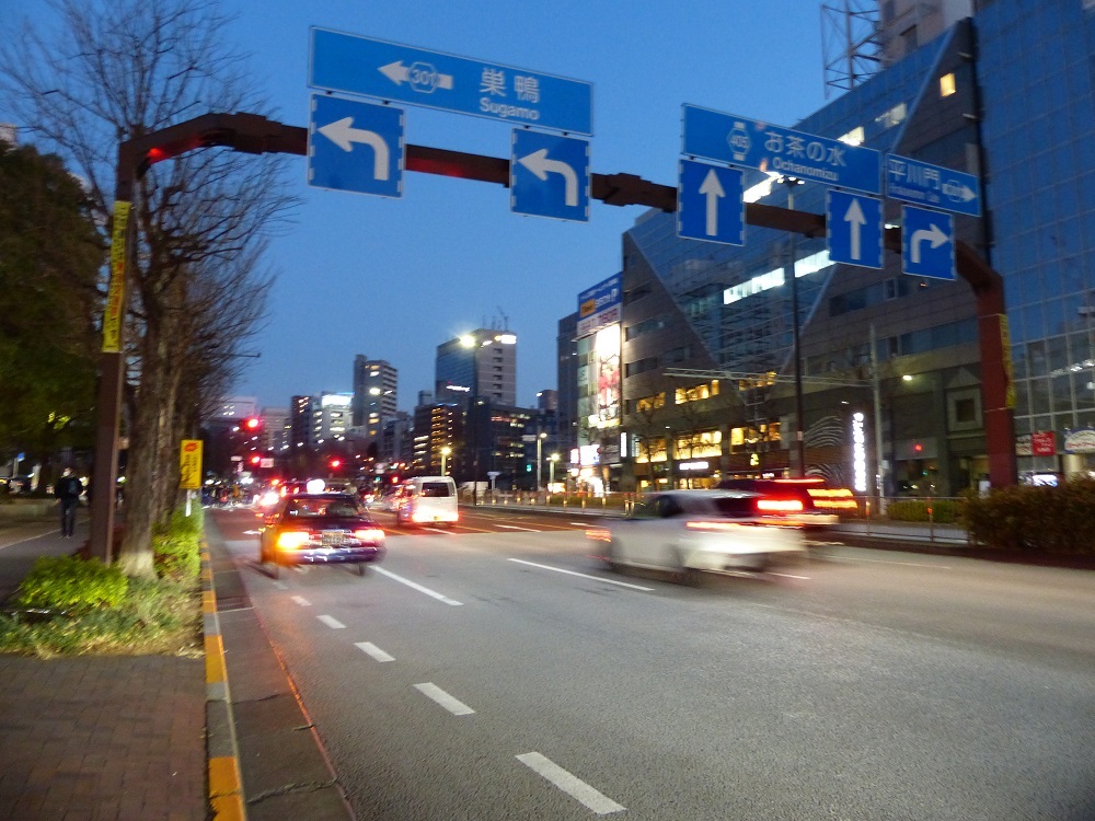 後楽園ホールのある水道橋駅