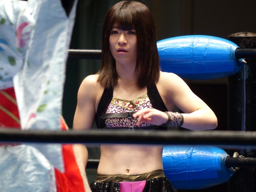 選挙じゃあの人には敵わないわよ