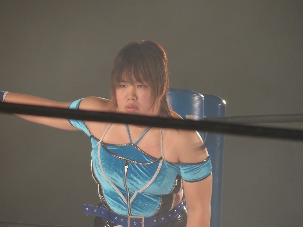 タイトルマッチは28日