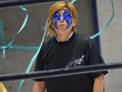 なぜそんな何度も同窓会を