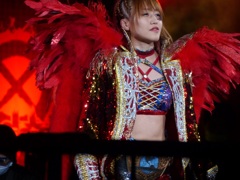 誰かはWAVEに恩返しするのに