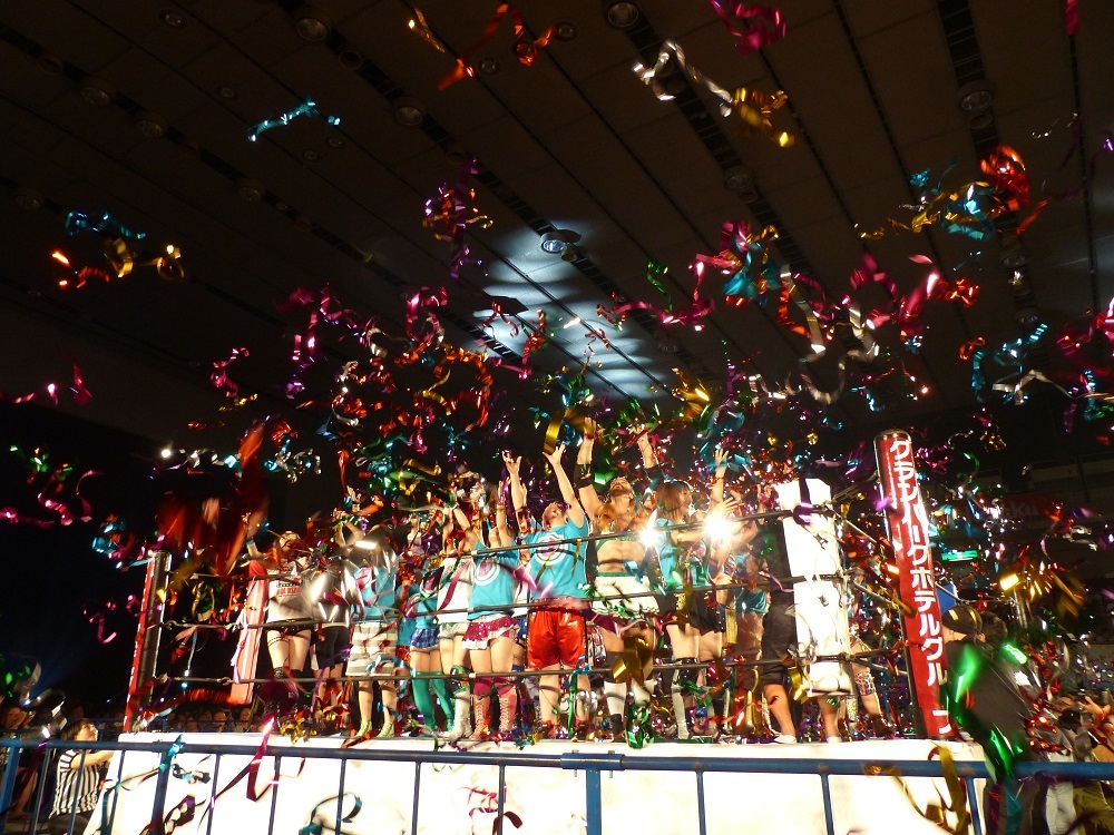 鈴木秀樹の家に行く