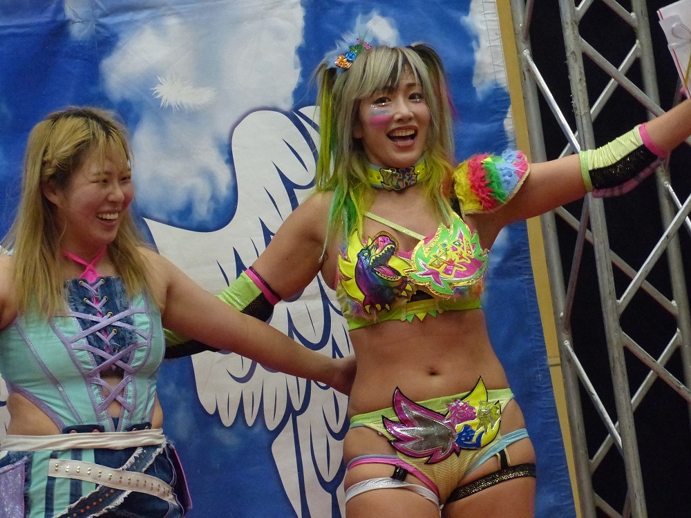 タイガーマスク見なきゃと