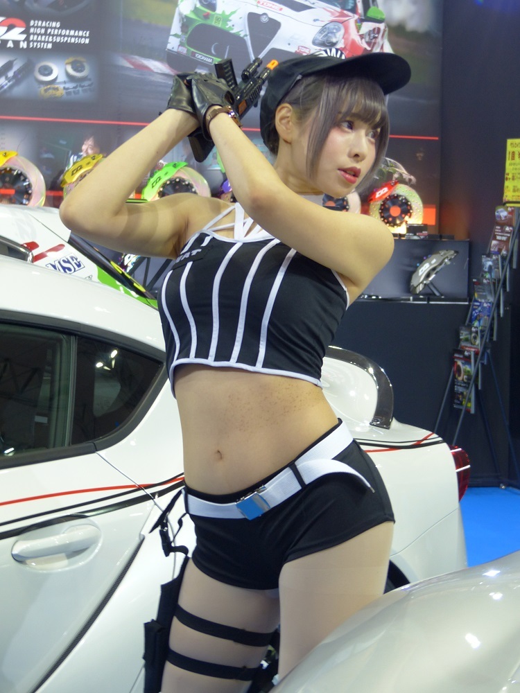 R.S、オルカ、死んでも負けるな