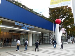 入場口から入ったフロアーは