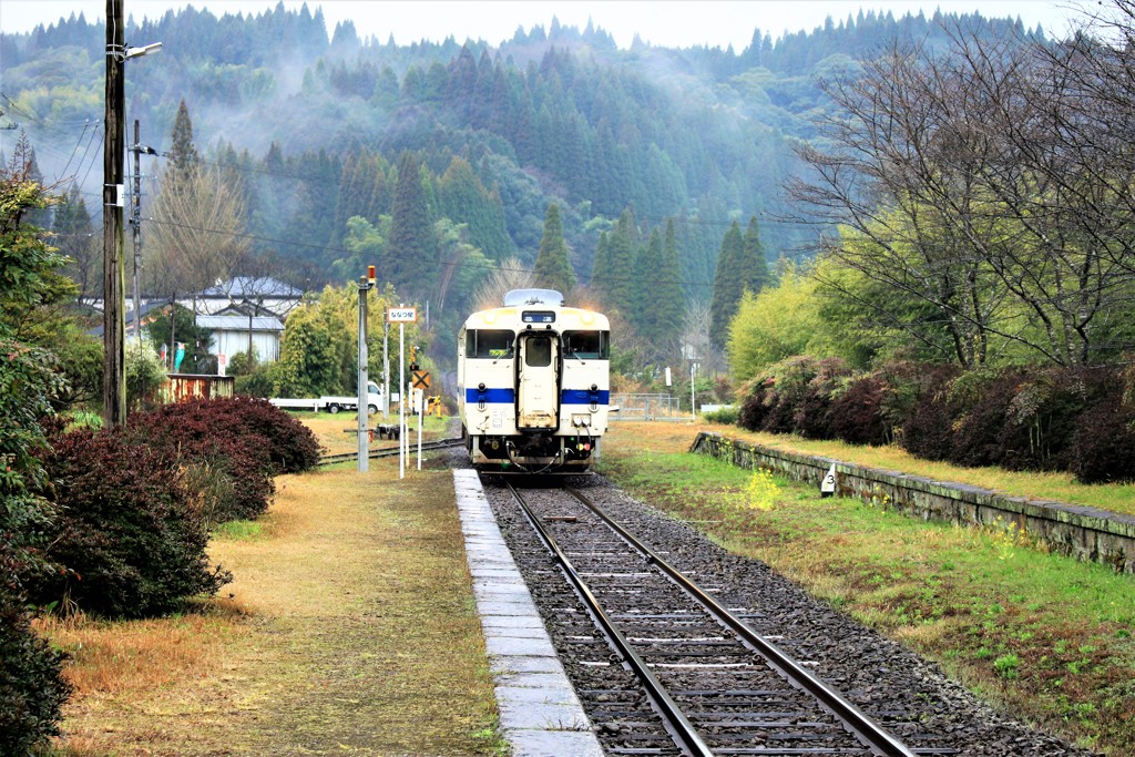 JR肥薩線嘉例川駅にて