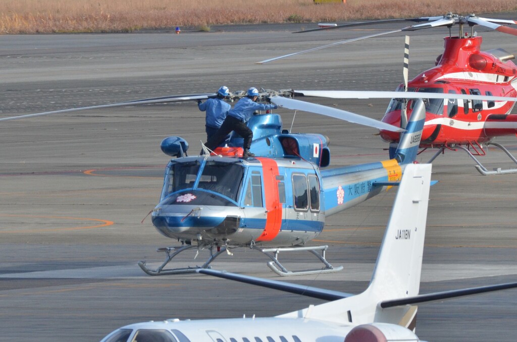 ＪＡ6868　大阪府警　まいしま