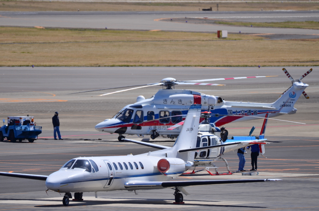 ＪＡ８６ＫＫ　国土交通省　近畿整備局　きんき