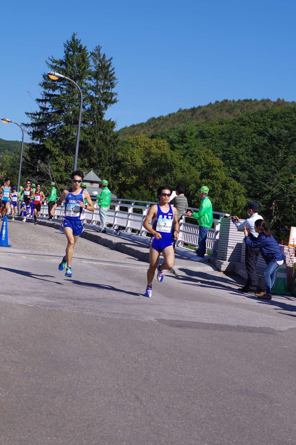 1位通過