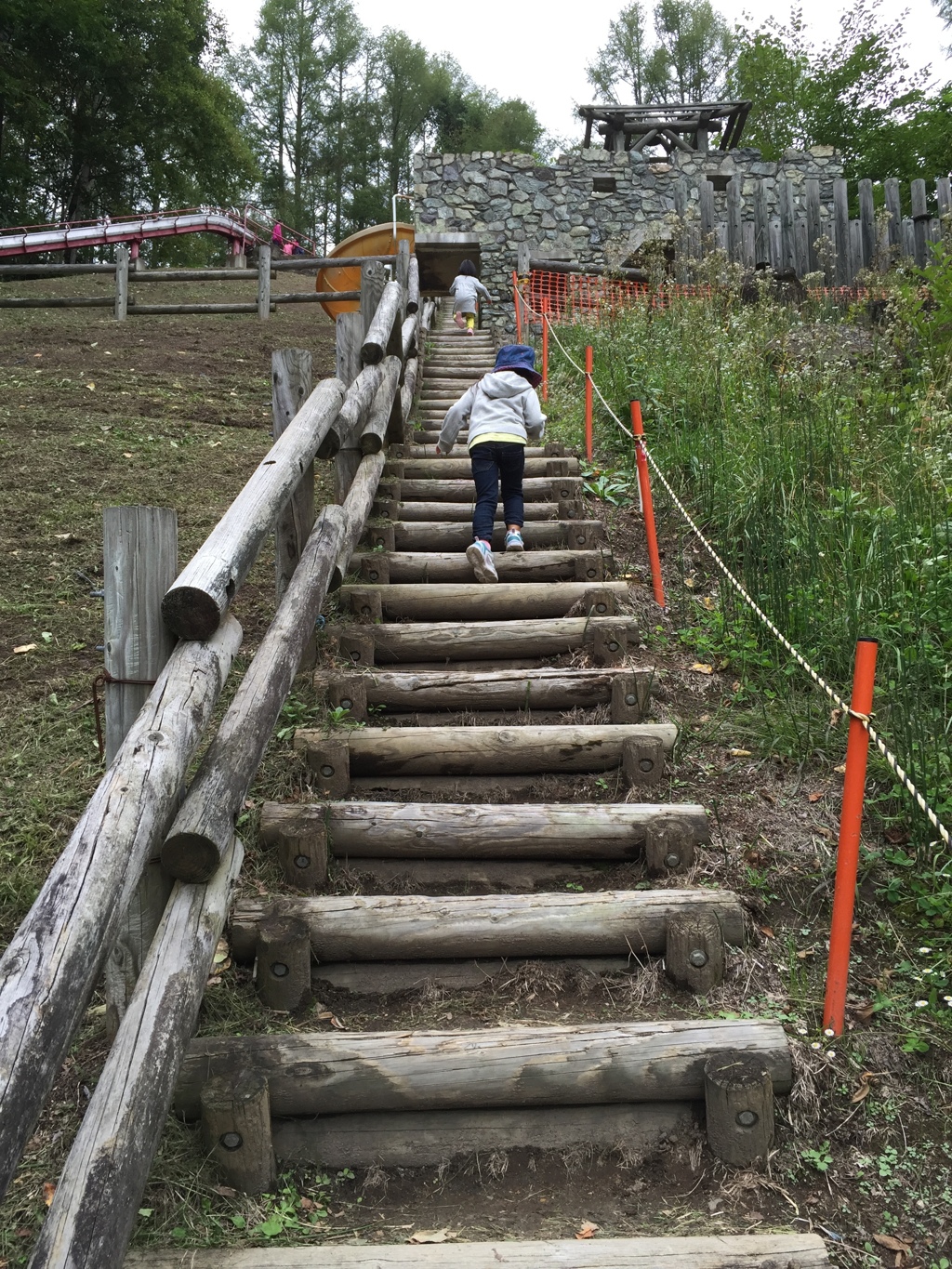 この先に待つものは……