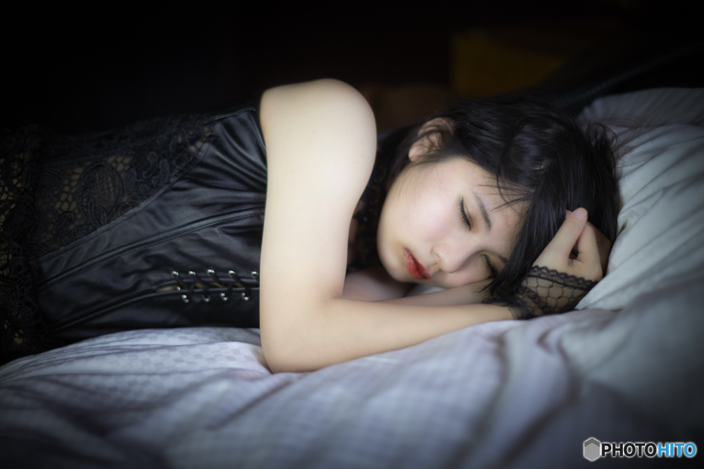 演劇部の女　仮面を取って