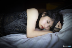 演劇部の女　仮面を取って