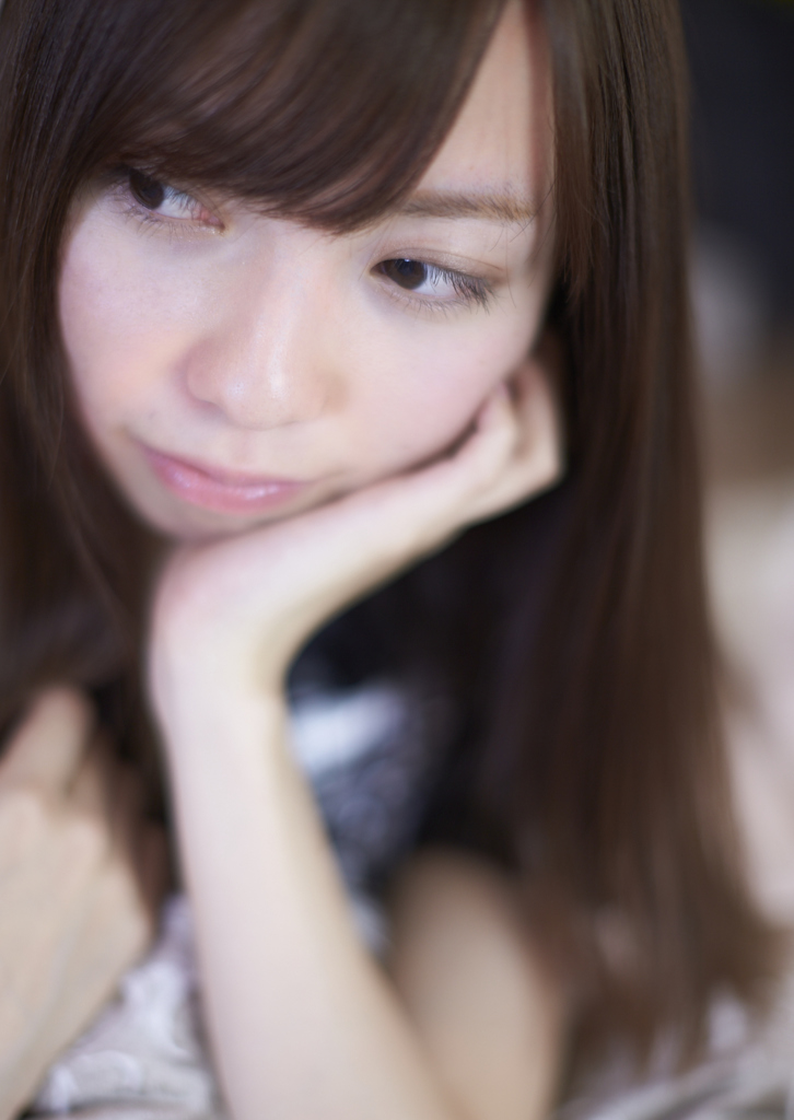 JD モデル Fさん　ほおずえ