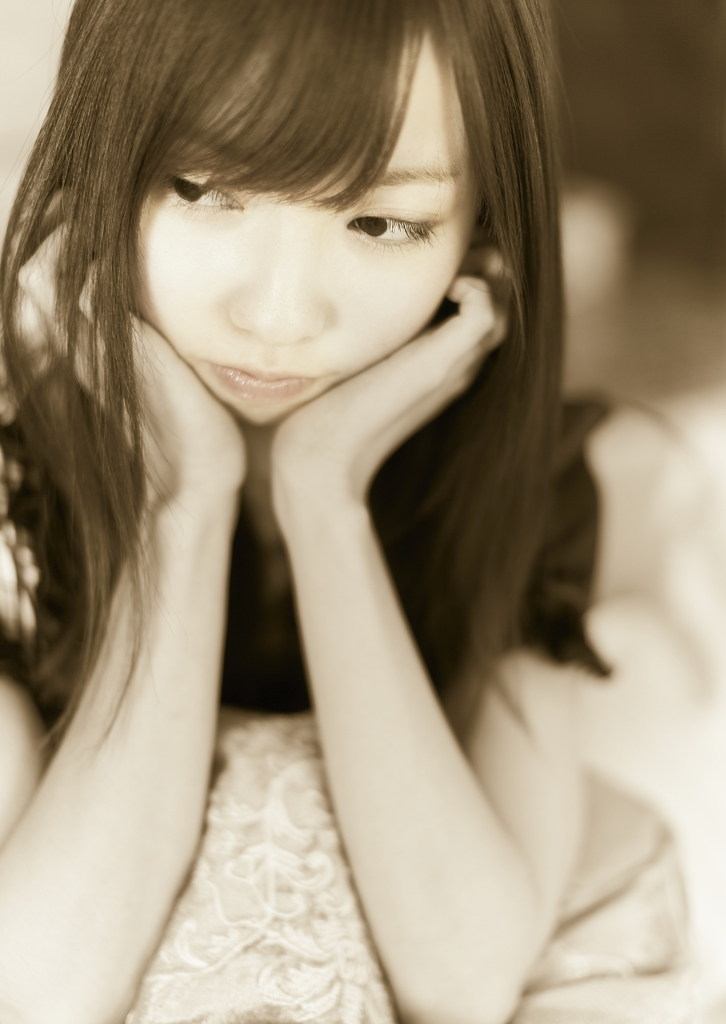 JD モデル Fさん　ほおずえ2