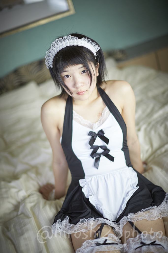 モデル AYA ぱっつん少女