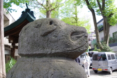 狛犬_穏田神社