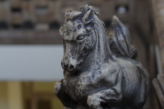 馬_築地本願寺