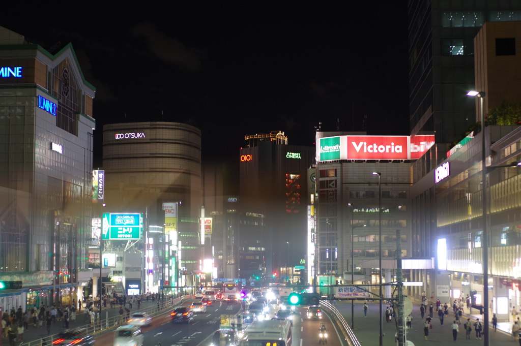 新宿駅前、甲州街道