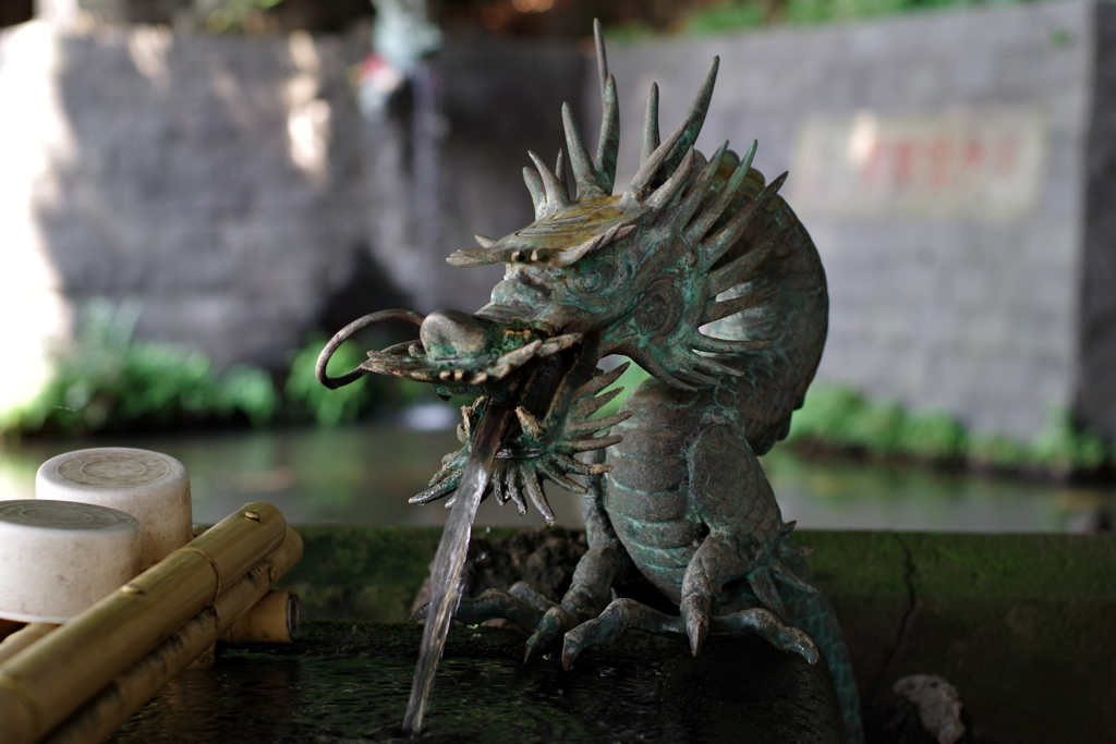 手水舎_龍_目黒不動尊