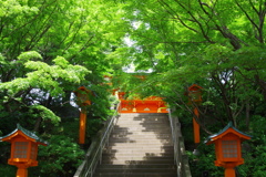 穴八幡宮