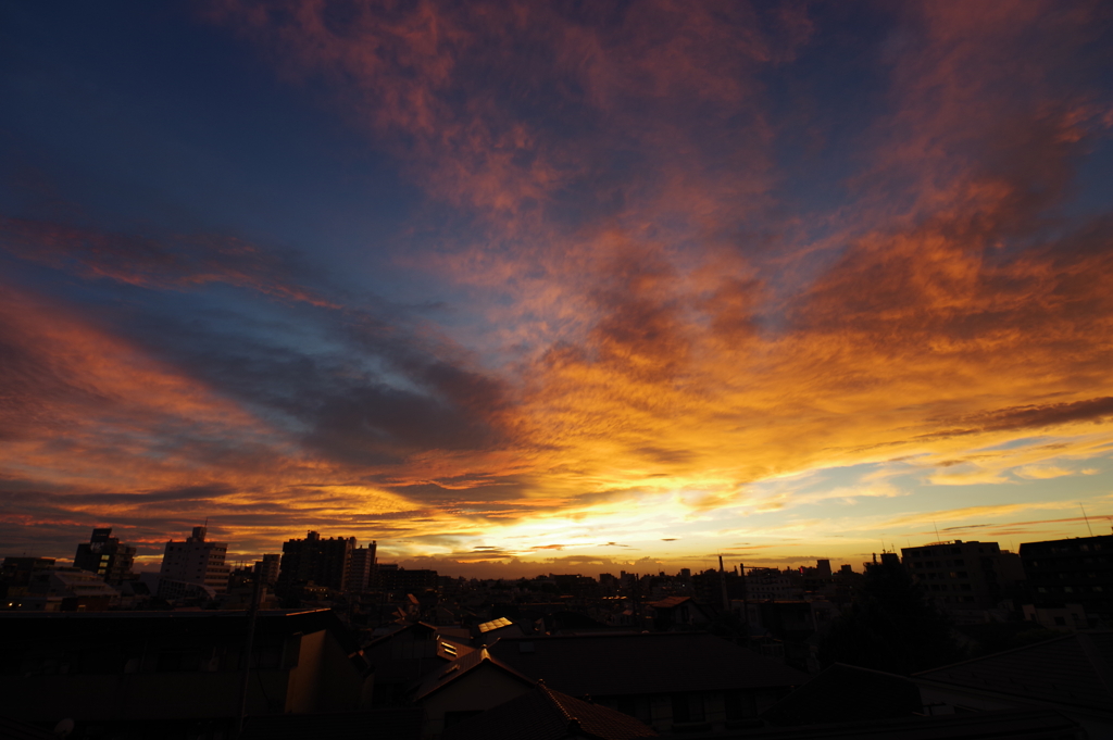 茜空