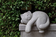 猫の像_荻窪白山神社