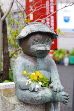 カッパ_雨の桃園川緑道