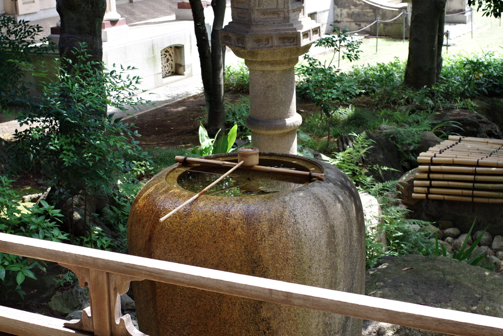 つくばい_旧岩崎邸庭園