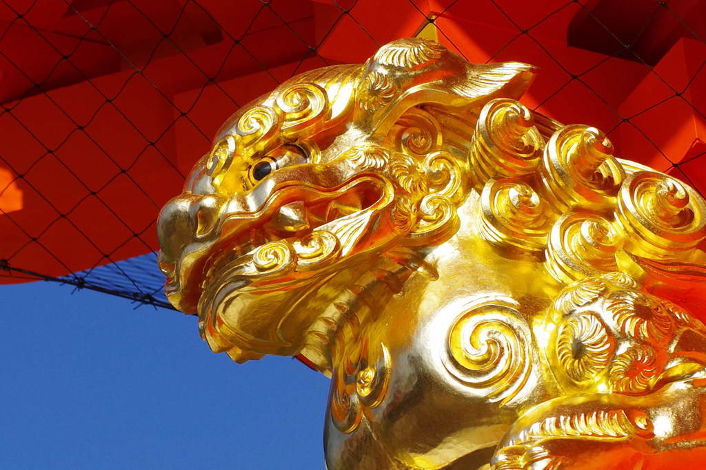 狛犬_木鼻_穴八幡宮