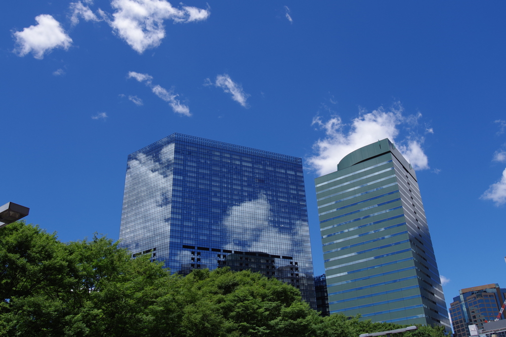 雲_ラ・トゥール新宿