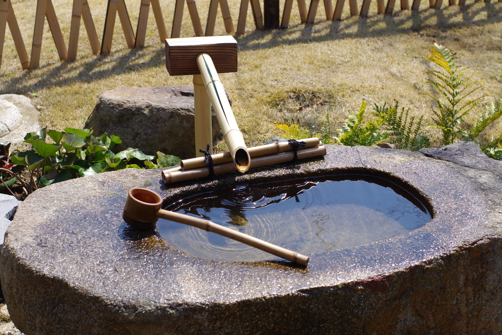 つくばい_肥後細川庭園