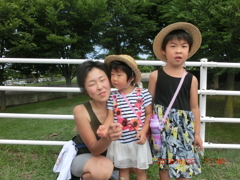 Ｔさん家族が応援に来てました。こちらの方が近いとか・・・