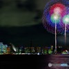 みなとみらいの夜景と花火