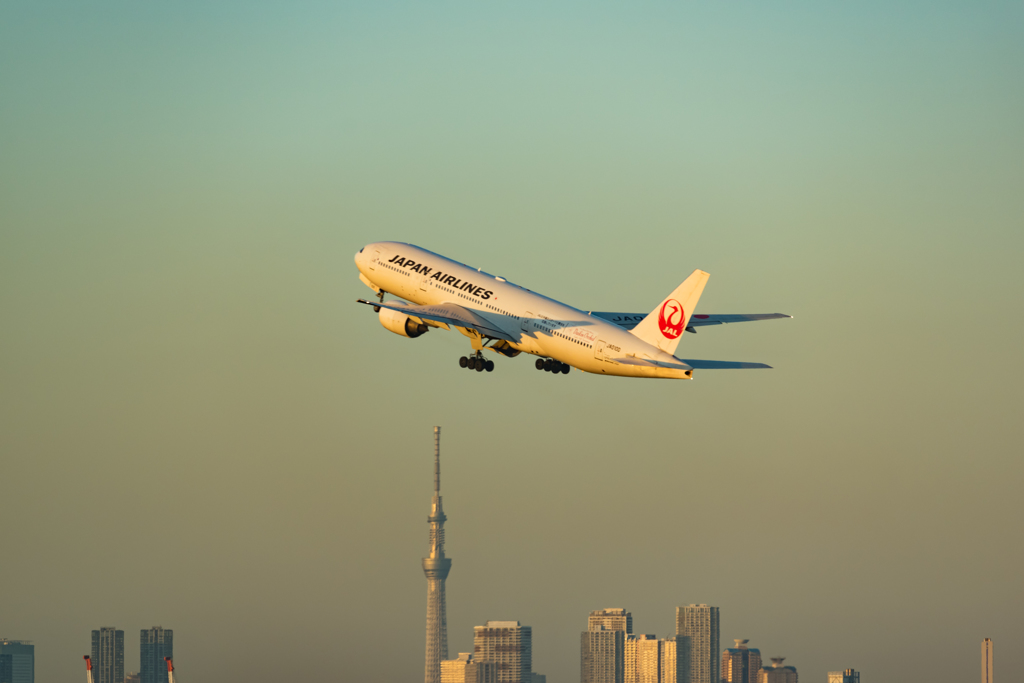 夕の空を越えて