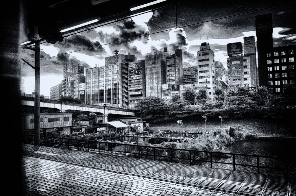 R0022046-5-2s2