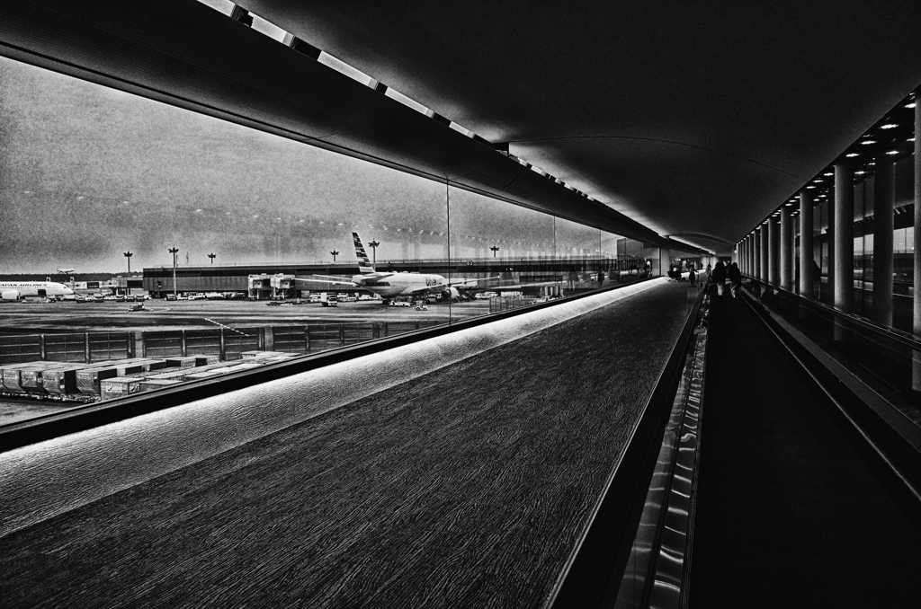 R0010112-111s