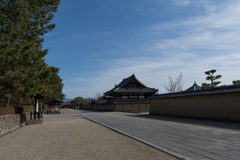 １月の気清しい法隆寺